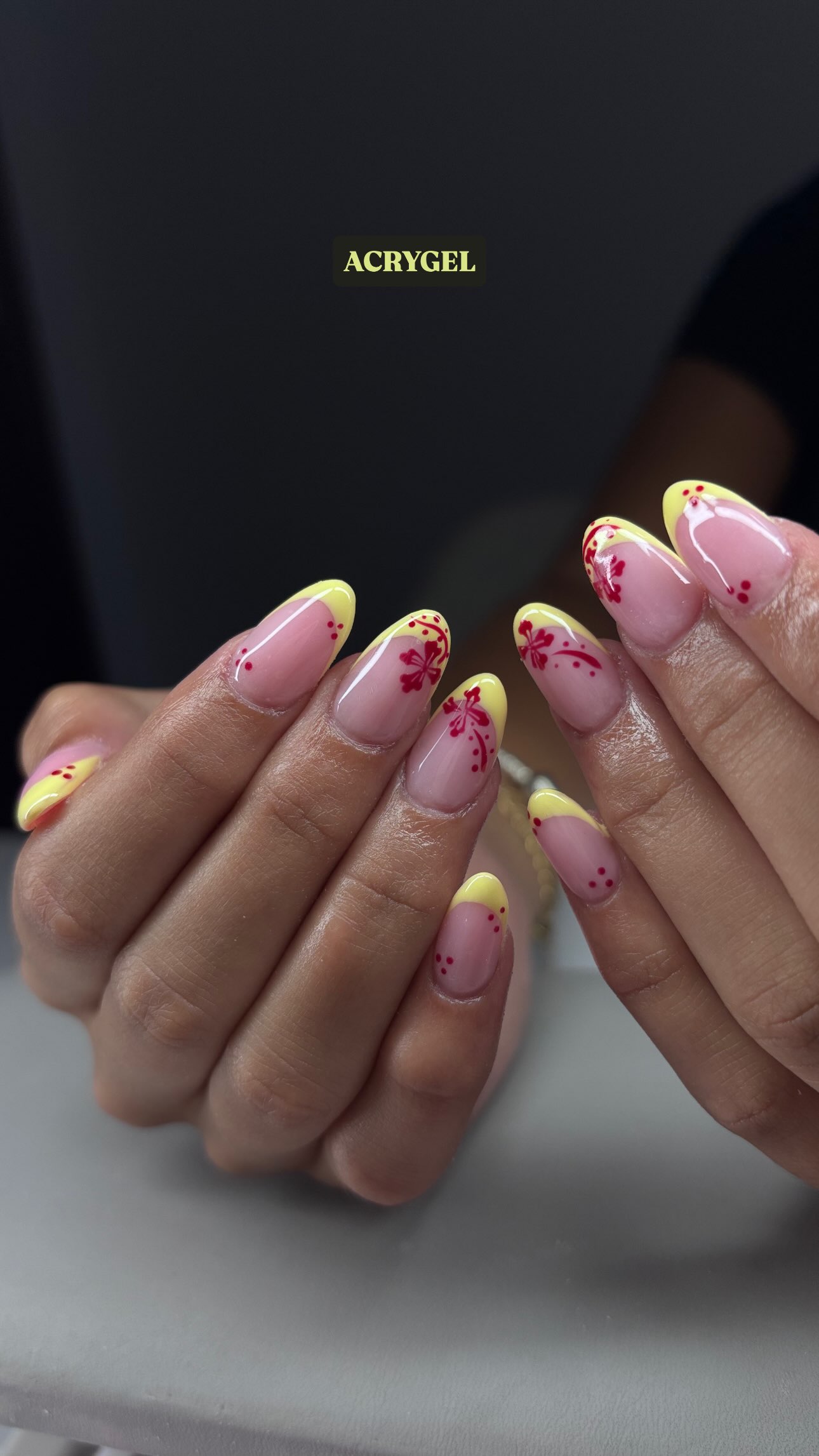 Uñas esculpidas de Alejandra Nails