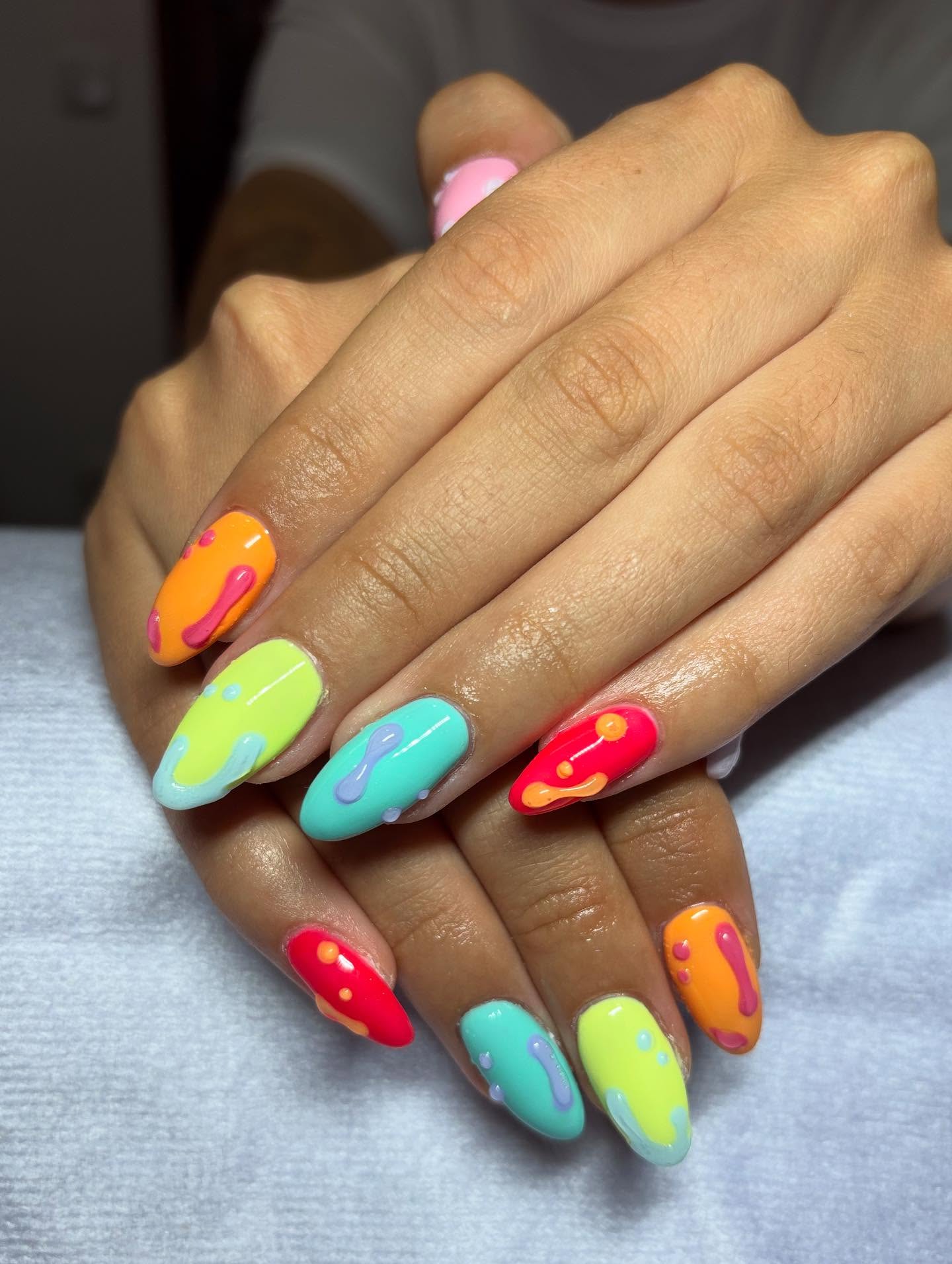 Trabajo de uñas Alejandra Nails