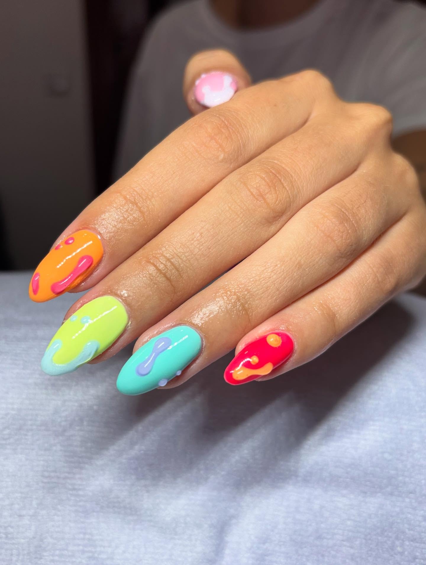 Servicios de uñas de Alejandra Nails