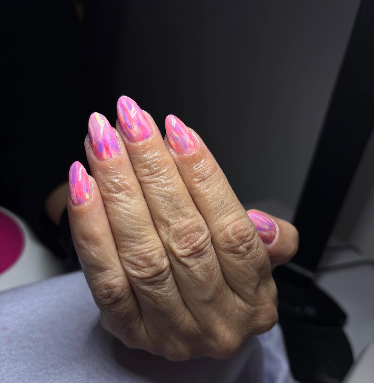 Trabajo de uñas Alejandra Nails
